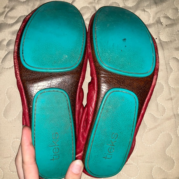 Tieks 2 Pairs Womens Shoes Size 8 - Picture 3 of 15
